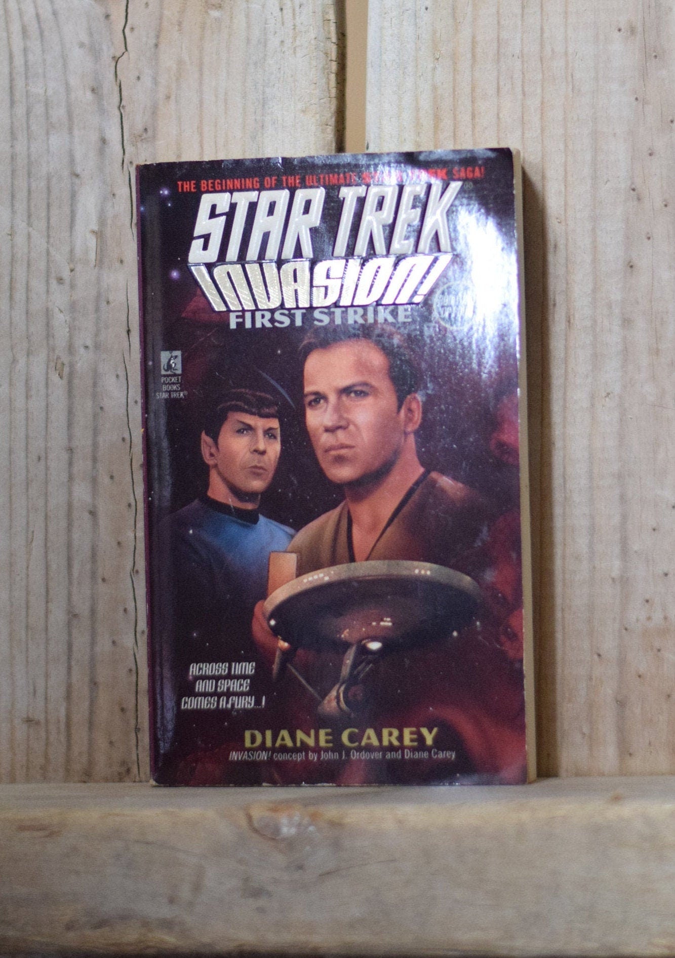 Vintage Star Trek Paperback Novel: Diane Carey - Invasion! First Strike