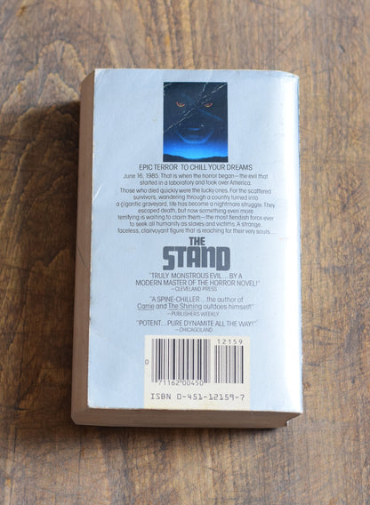 Vintage Horror Paperback: Stephen King - The Stand