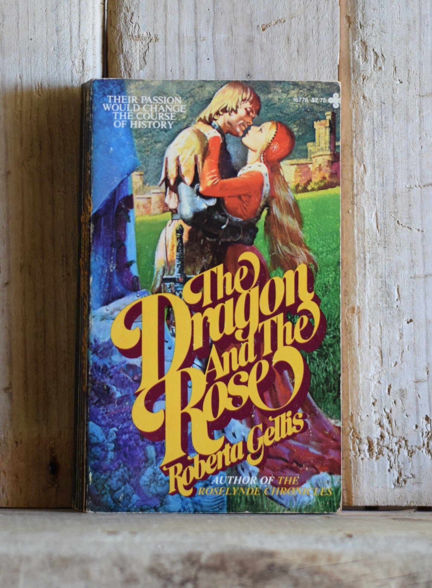 Vintage Fiction Paperback Novel: Roberta Gellis - The Dragon and the Rose SECOND PRINTING