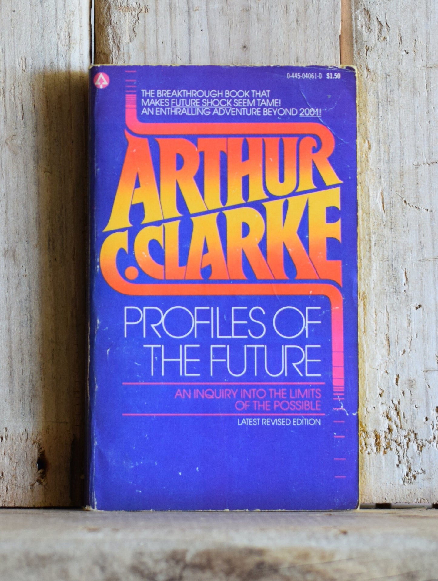 Vintage Sci-Fi Paperback Novel: Arthur C Clarke - Profile of the Future