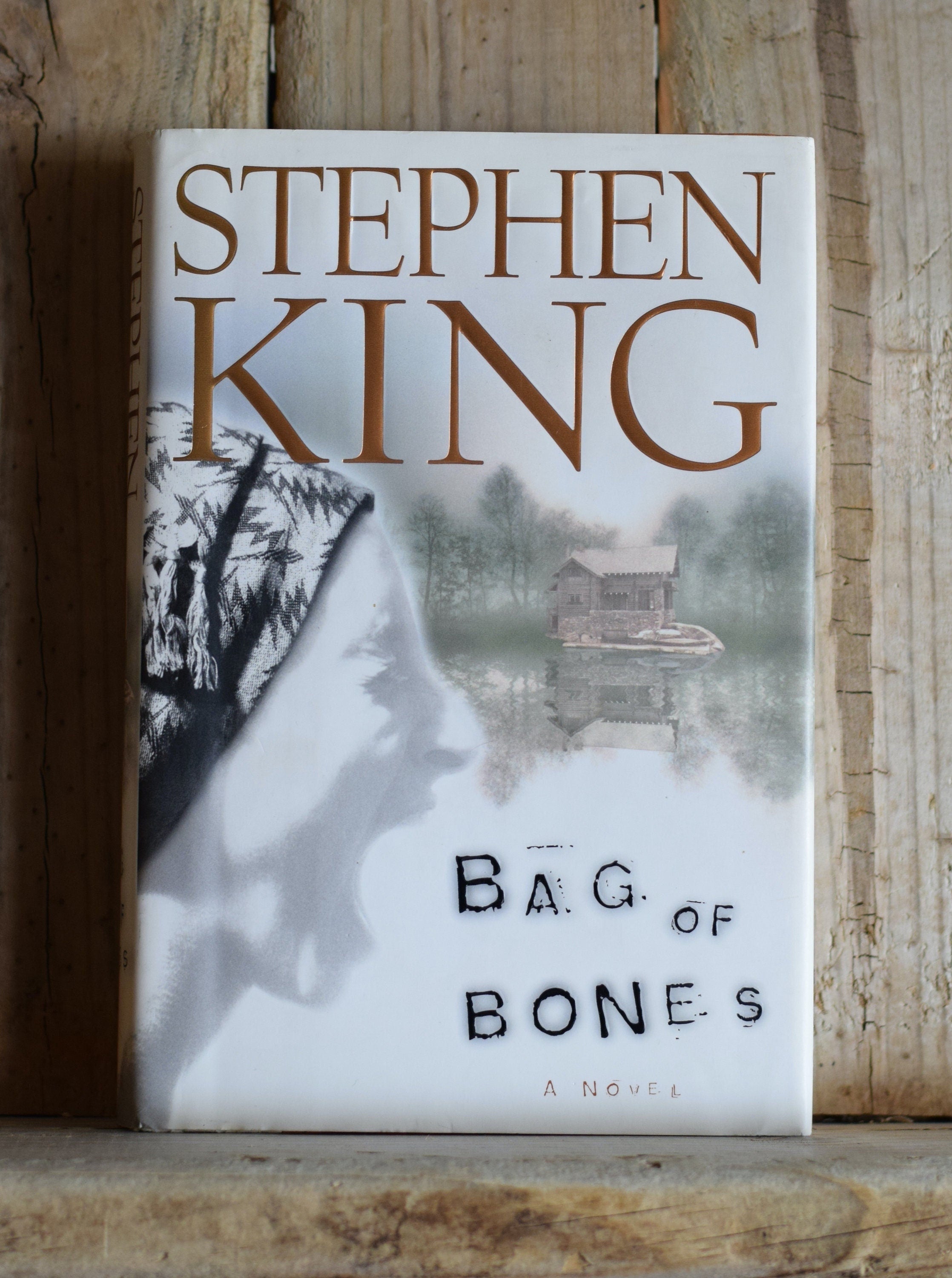 Bag of Bones | AMC Central Europe