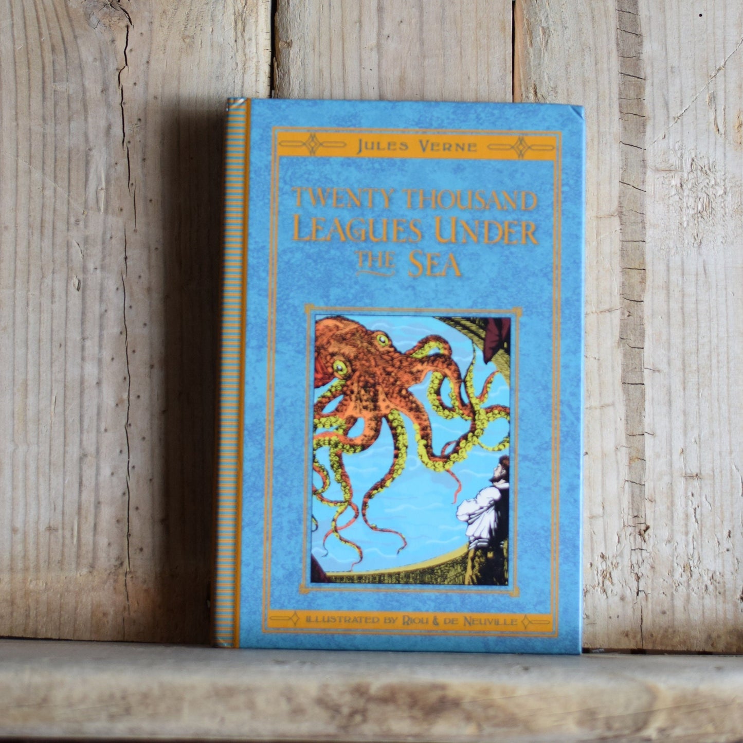 Vintage Fiction Hardback Novel: Jules Verne - Twenty Thousand Leagues Under the Sea FIRST PRINTING