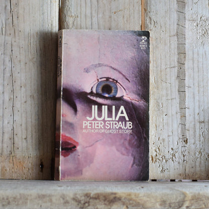Vintage Horror Paperback: Peter Straub - Julia