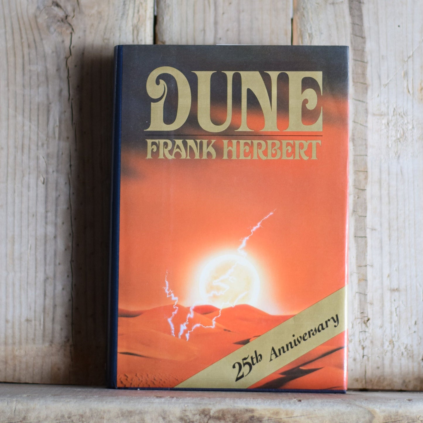 Vintage Sci-Fi Hardback Novel: Frank Herbert - Dune 25th Anniversary, BOMC FIRST EDITION