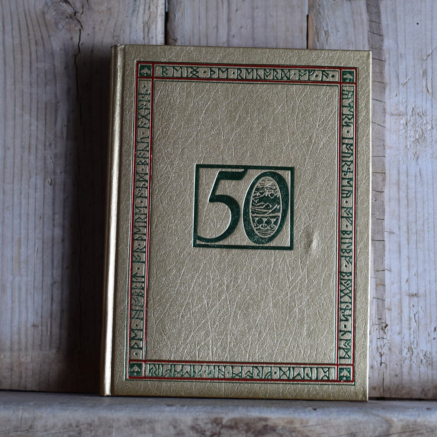 Vintage Fantasy Hardback Novels: JRR Tolkien - The Hobbit 50th Anniversary Edition in Slipcase