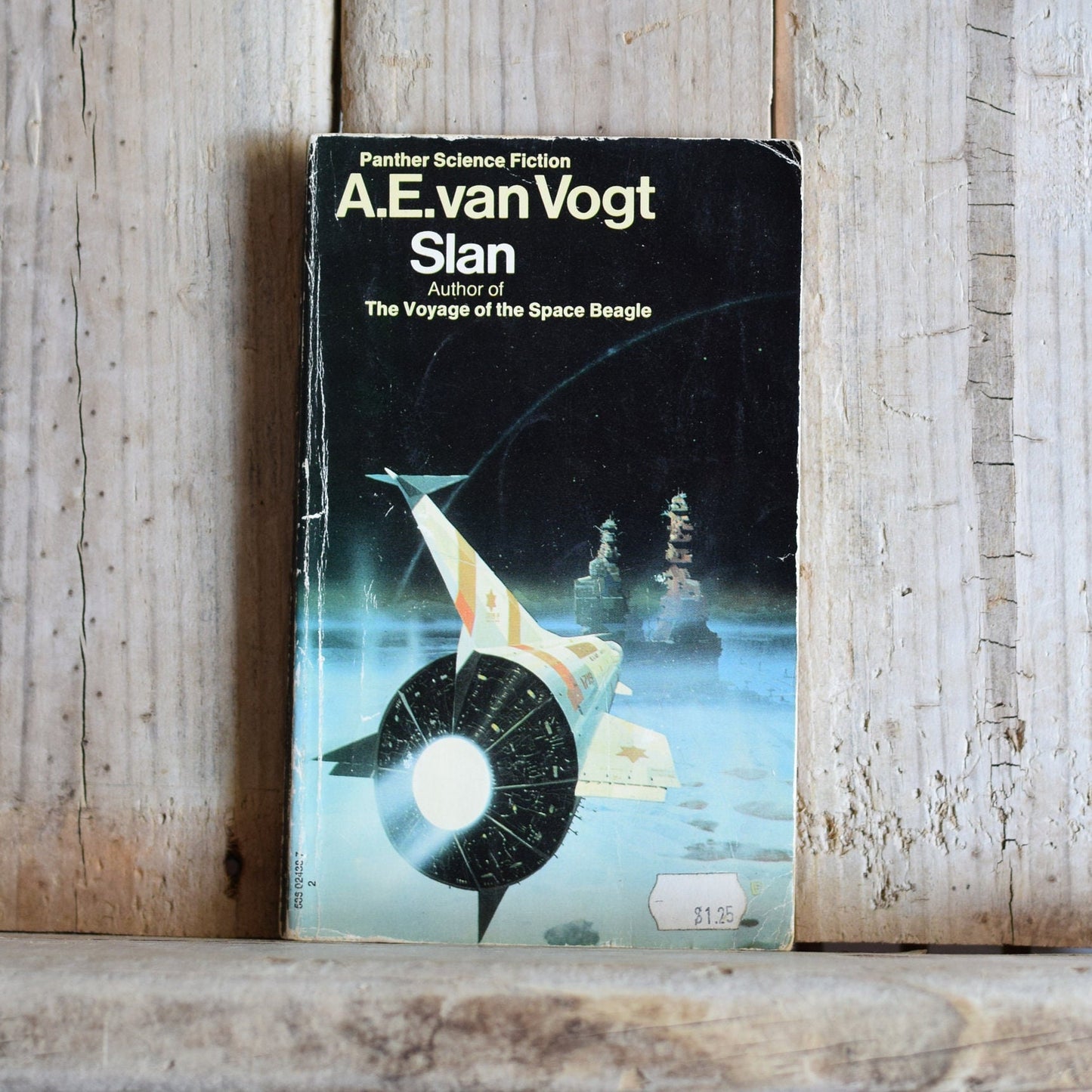 Vintage Sci-Fi Paperback Novel: A E van Vogt - Slan