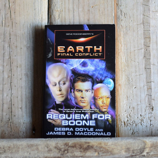Vintage Sci-Fi Paperback Novel: Debra Doyle and James D MacDonald - Requiem for Boone, Earth Final Conflict FIRST PRINTING