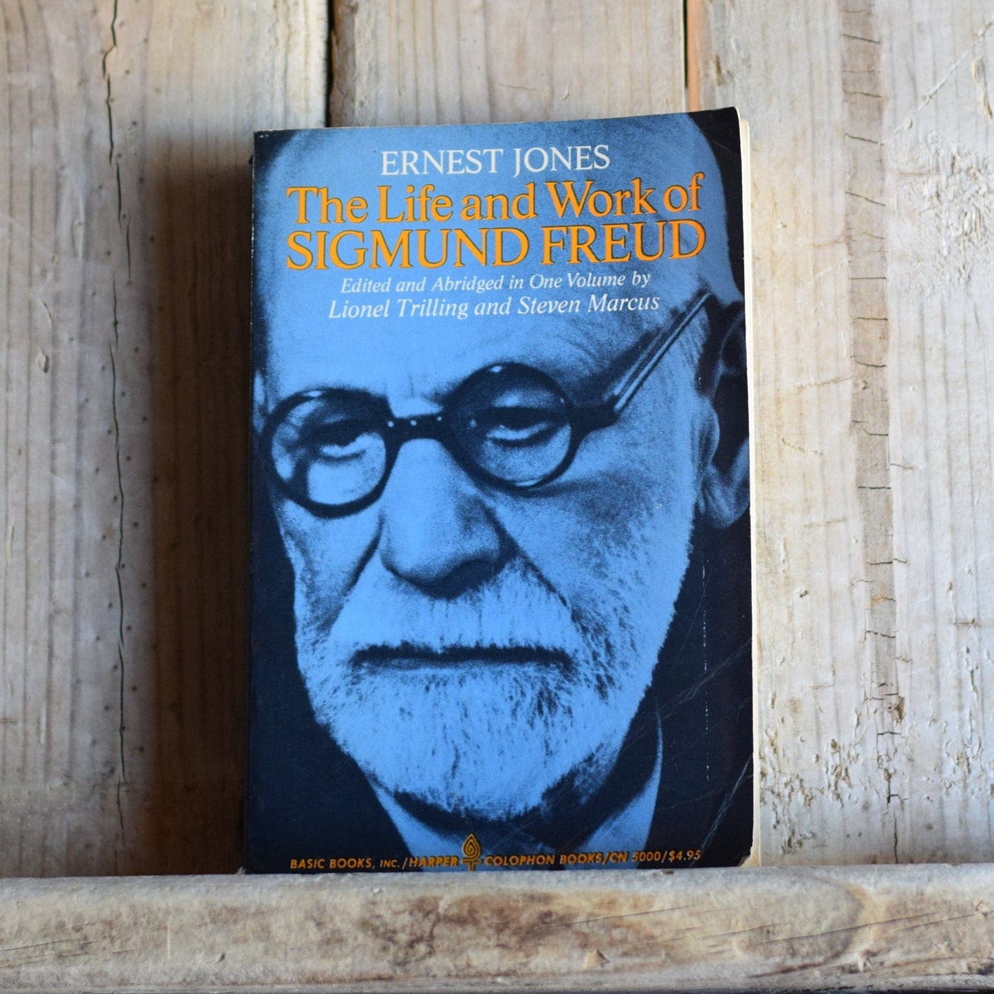 Vintage Non-Fiction Paperback: Ernest Jones - The Life and Work of Sigmund Freud FIRST PRINTING